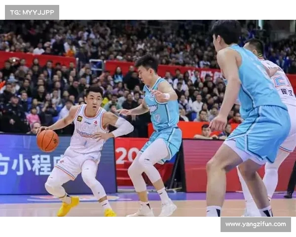 CBA最新战绩揭晓 辽宁广东争夺榜首位置 山东江苏力争季后赛席位 CBA最新战绩揭晓 辽宁广东争夺榜首位置 山东江苏力争季后赛席位