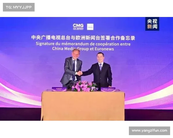约罗与姆伯莫流利法语沟通凝聚团队力量打造温馨大家庭氛围 约罗与姆伯莫流利法语沟通凝聚团队力量打造温馨大家庭氛围